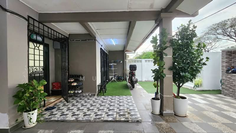 Bandar Saujana Utama untuk Untuk Dijual - RM 495,000, Mac 2026 - Exterior - PropertyGuru.com.my