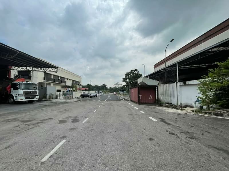 Semi-D Factory for Sale in Taman Perindustrian Desa Plentong (Masai) - William Tay - Exterior - PropertyGuru.com.my