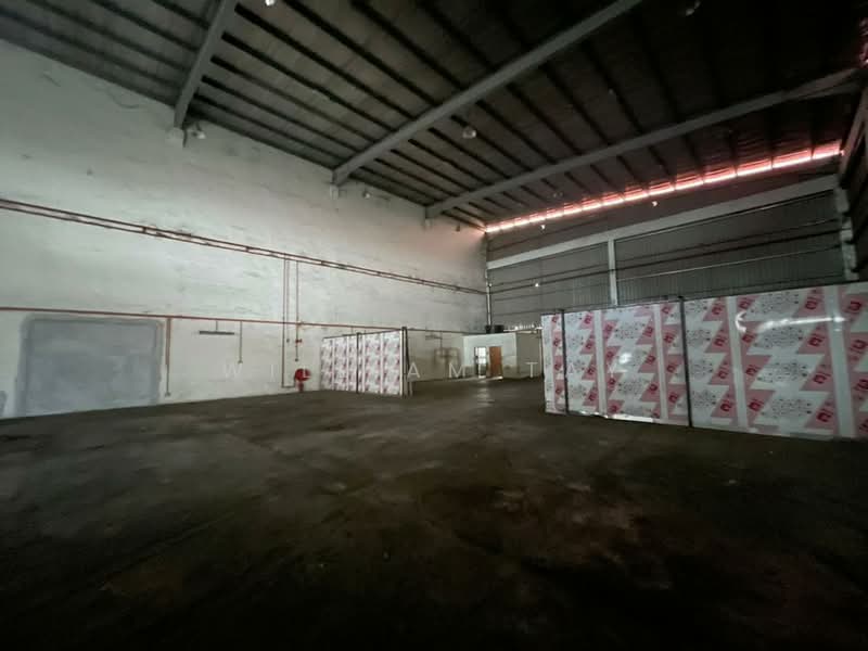 Semi-D Factory for Sale in Taman Perindustrian Desa Plentong (Masai) - William Tay - Interior - PropertyGuru.com.my