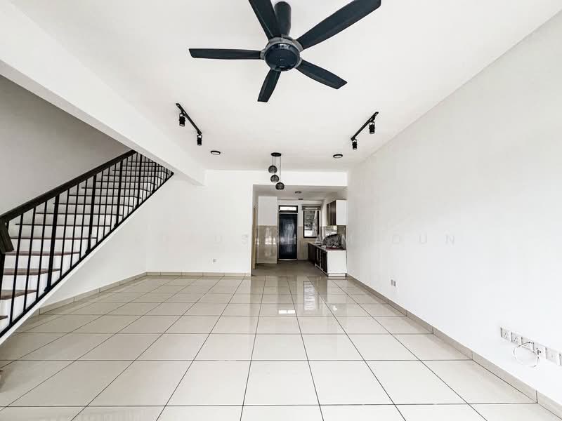 For Sale - City of Elmina : Elmina Valley 1