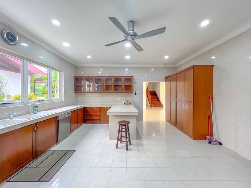 Bungalow for Sale in Ampang (Selangor) - Ahmad Muslim - PropertyGuru.com.my