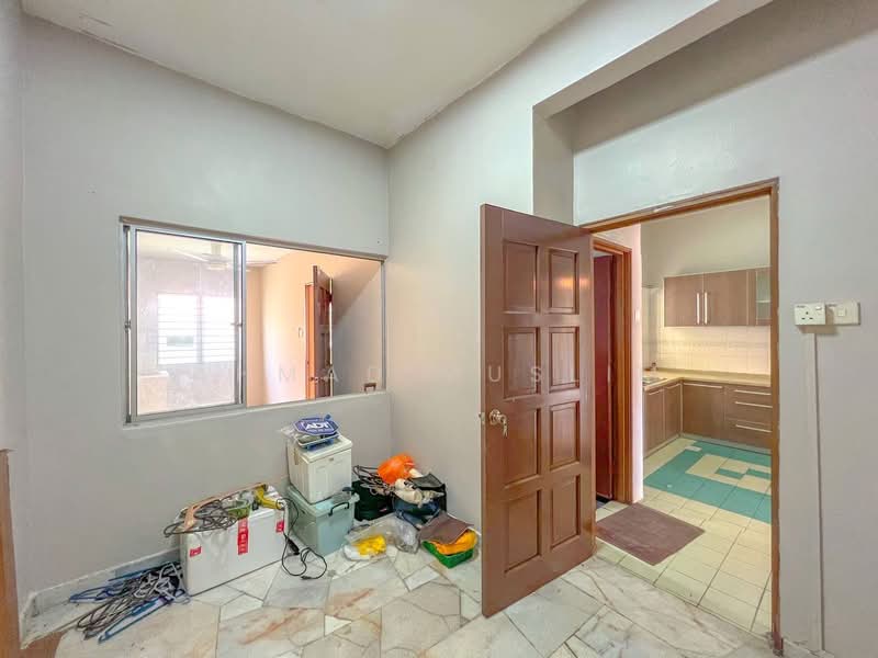 2-storey Terraced House for Sale in Seksyen 7 (Shah Alam) - Ahmad Muslim - PropertyGuru.com.my