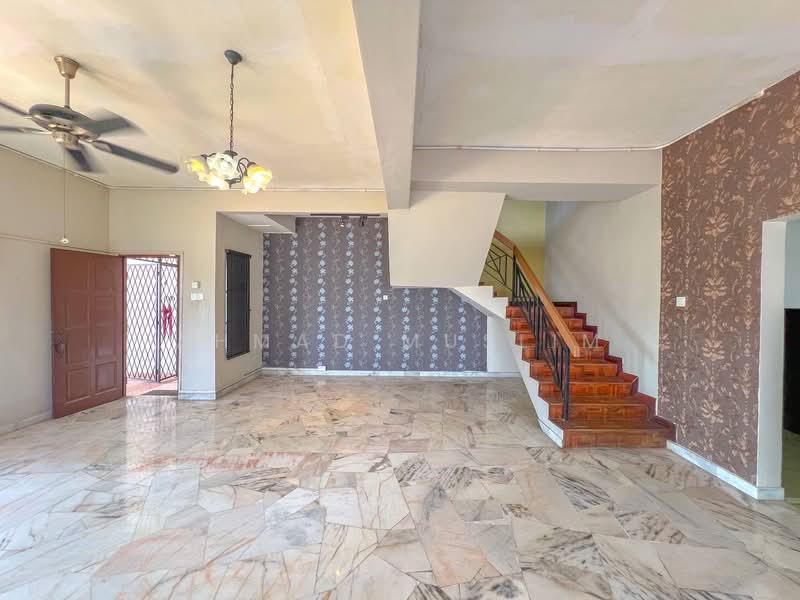 2-storey Terraced House for Sale in Seksyen 7 (Shah Alam) - Ahmad Muslim - PropertyGuru.com.my