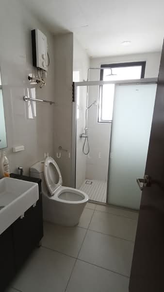 Condominium for Rent at Royal Strand @ Country Garden Danga Bay - Hui Lee - PropertyGuru.com.my