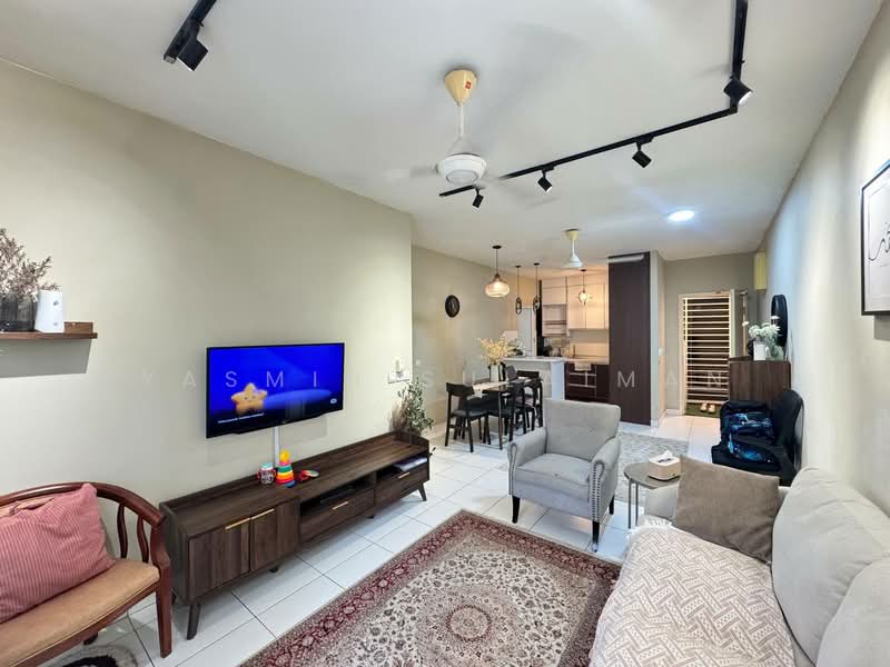 Apartment for Sale at Seri Pinang - Yasmin Sulaiman - Living Room - PropertyGuru.com.my