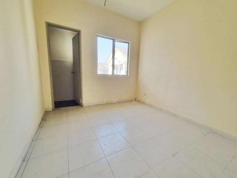 2-storey Terraced House for Sale in Kuala Selangor (Selangor) - Muin Mn - Interior - PropertyGuru.com.my
