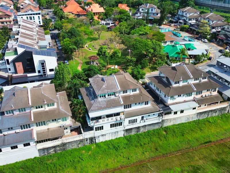 Semi-Detached House for Sale in Shah Alam (Selangor) - BILYA ARIFF - PropertyGuru.com.my