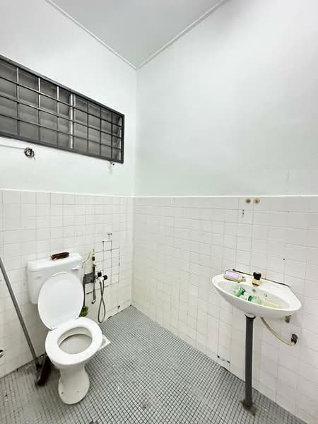 Taman Universiti untuk Untuk Dijual - RM 450,000, Mac 2026 - PropertyGuru.com.my