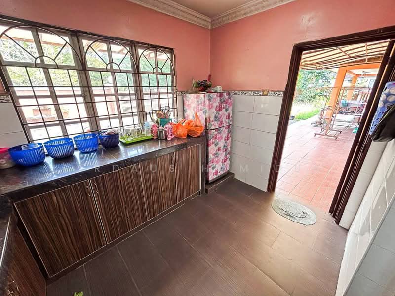2-storey Terraced House for Sale in Saujana Puchong (Puchong) - Firdaus Hamidun - Kitchen - PropertyGuru.com.my