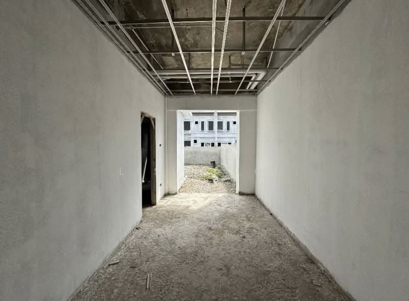 2-storey Terraced House for Sale in Petra Jaya (Kuching) - Leslie Loi - PropertyGuru.com.my