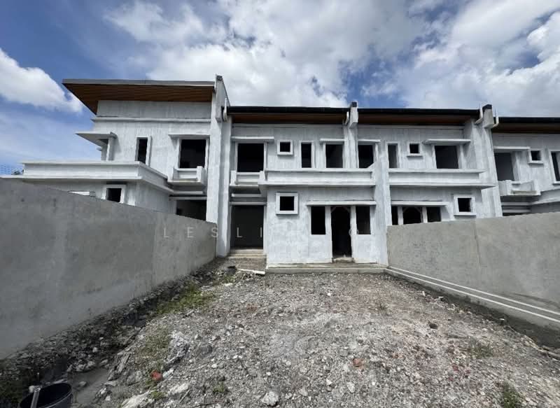 2-storey Terraced House for Sale in Petra Jaya (Kuching) - Leslie Loi - PropertyGuru.com.my