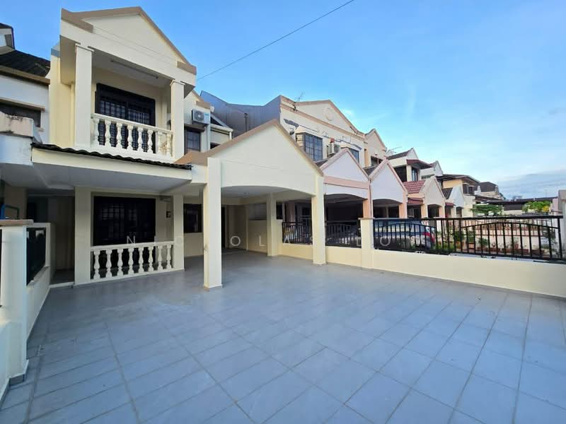 2-storey Terraced House for Rent in Bandar Baru Permas Jaya (Permas Jaya) - Nicholas Low - Exterior - PropertyGuru.com.my