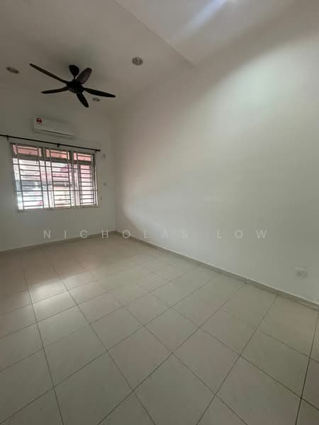 Kulai Indahpura Jalan Sena untuk Untuk Disewa - RM 2,000 /bulan, Feb 2026 - Interior - PropertyGuru.com.my