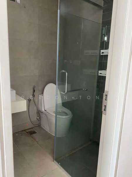 Condominium for Rent at Vivo Residential Suites - Gordon Tong - Bathroom - PropertyGuru.com.my
