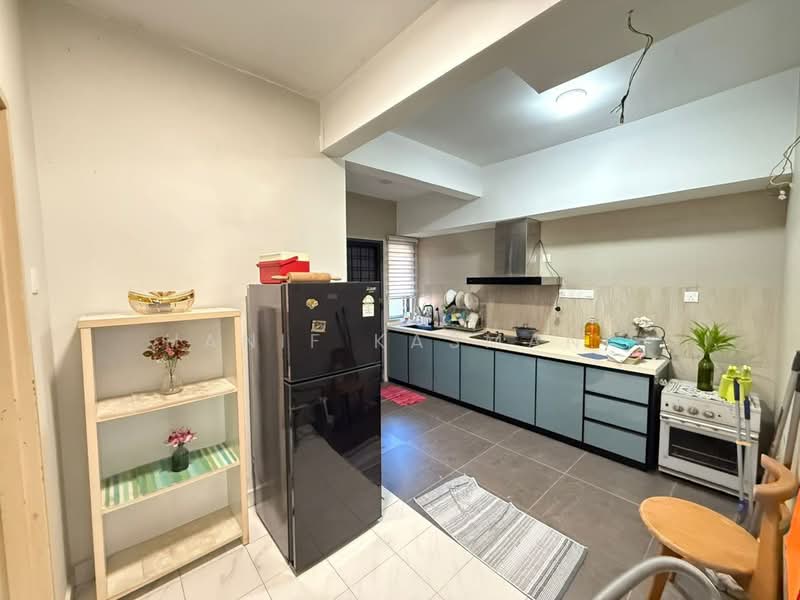 2-storey Terraced House for Sale in Kota Damansara (Selangor) - Hanif Kasmani - Kitchen - PropertyGuru.com.my