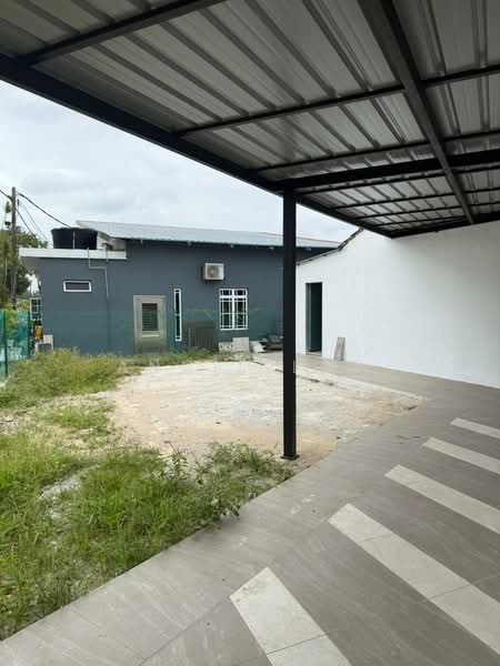 1-storey Terraced House for Sale in Taman Universiti (Skudai) - Annie Low - Exterior - PropertyGuru.com.my