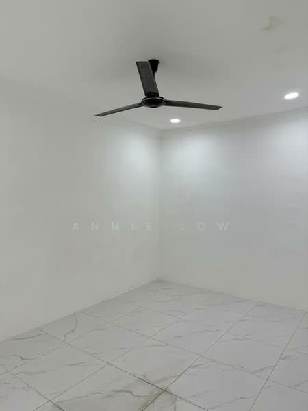 1-storey Terraced House for Sale in Taman Universiti (Skudai) - Annie Low - Interior - PropertyGuru.com.my