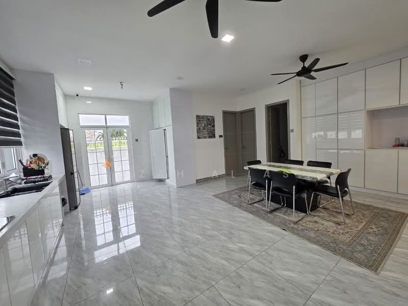 Bungalow for Sale in Bandar Mahkota Cheras (Cheras) - Izzah Alias - Kitchen - PropertyGuru.com.my