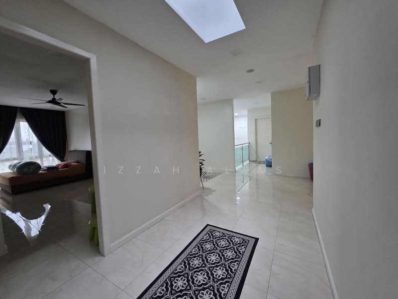 Bungalow for Sale in Bandar Mahkota Cheras (Cheras) - Izzah Alias - Corridor - PropertyGuru.com.my