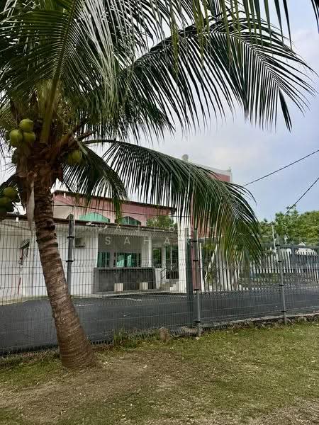 2-storey Terraced House for Sale in Semenyih (Selangor) - Najibah Sahari - Exterior - PropertyGuru.com.my