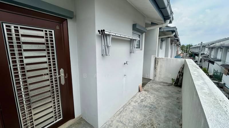 Albury 2 @ Mahkota Hills untuk Untuk Dijual - RM 420,000, Mac 2026 - Ready balcony - PropertyGuru.com.my