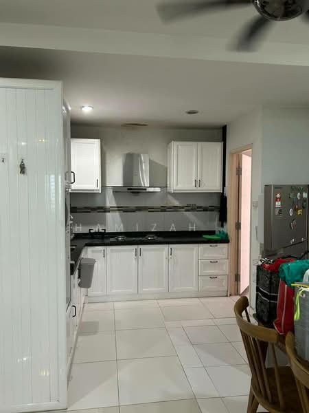 Condominium for Rent at Kristal View - Hamizah . - Kitchen - PropertyGuru.com.my