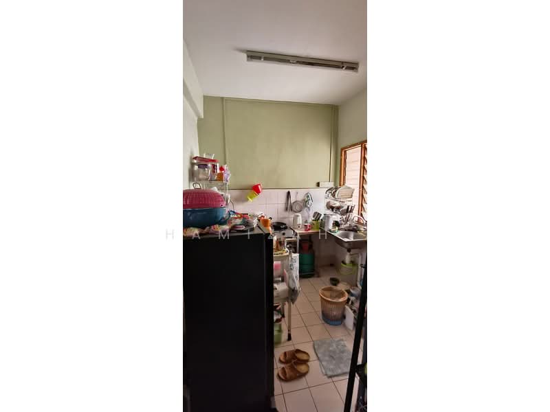 2-storey Terraced House for Sale in Bandar Baru Bangi (Selangor) - Hamizah . - Kitchen - PropertyGuru.com.my
