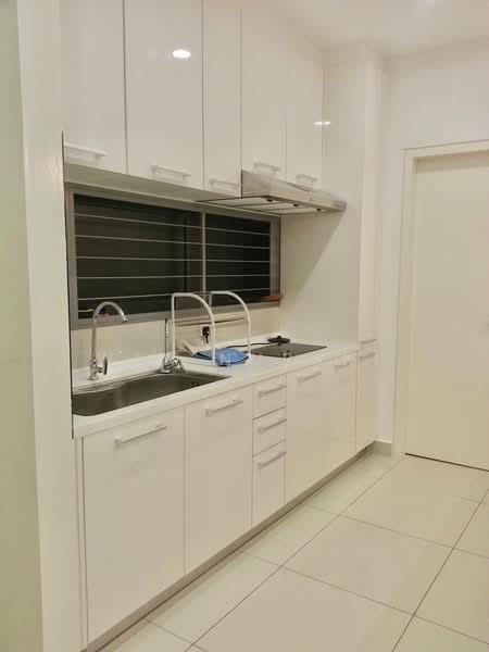 Condominium for Sale at Mirage By The Lake - Wan Nurani - Kitchen - PropertyGuru.com.my