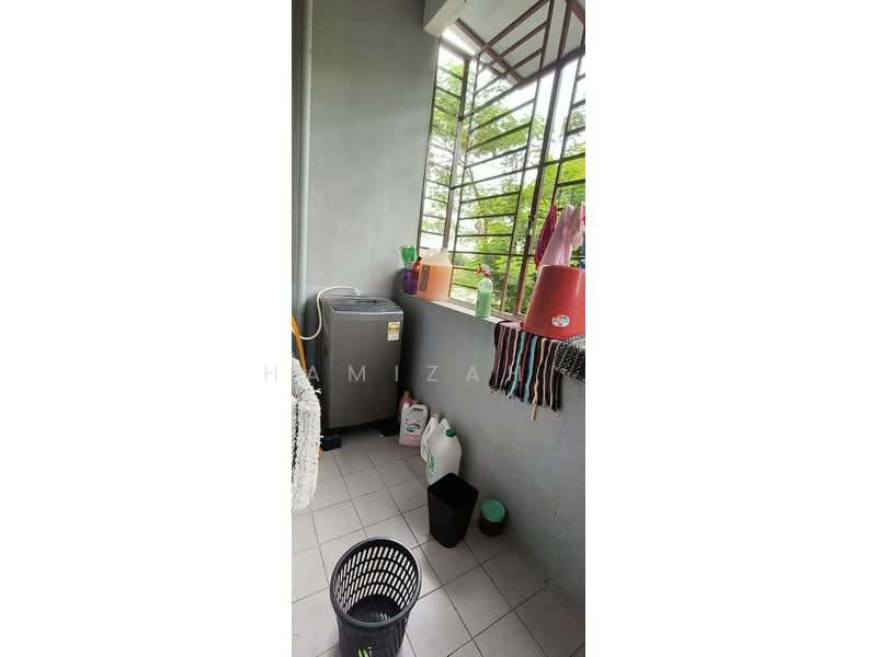 Taman Tropika 2 untuk Untuk Dijual - RM 350,000, Feb 2026 - Balcony - PropertyGuru.com.my