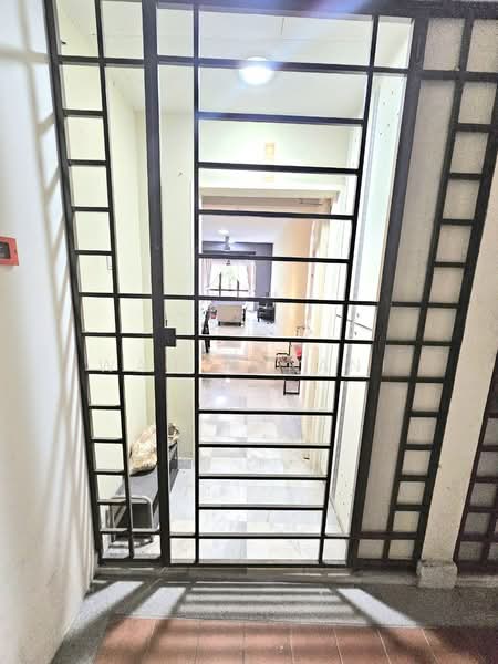 Condominium for Sale at Sunway Sutera Condominium - Wan Nurani - Entrance - PropertyGuru.com.my