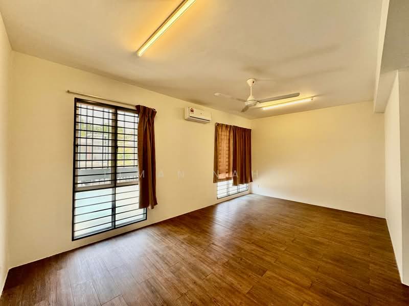 2-storey Terraced House for Sale in Dengkil (Selangor) - Ilman Nahri - Living Room - PropertyGuru.com.my