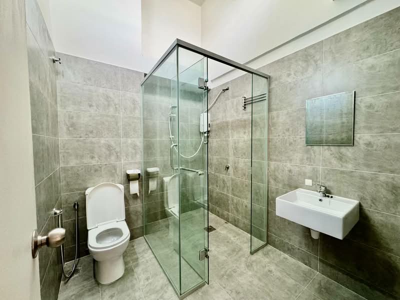 2-storey Terraced House for Sale in Dengkil (Selangor) - Ilman Nahri - Bathroom - PropertyGuru.com.my