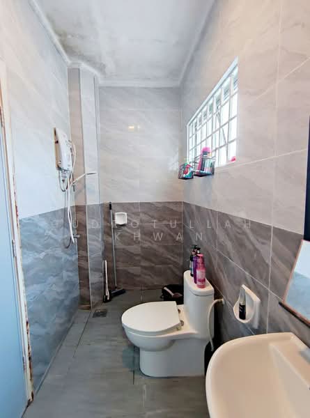 Bandar Seri Putra untuk Untuk Dijual - RM 780,000, Feb 2026 - Bathroom - PropertyGuru.com.my