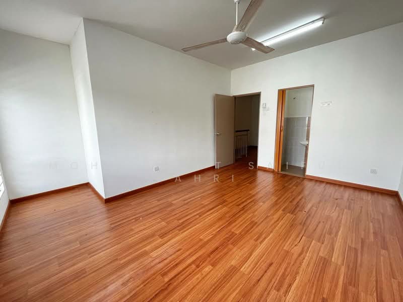 Bandar Rinching untuk Untuk Dijual - RM 390,000, Feb 2026 - Interior - PropertyGuru.com.my