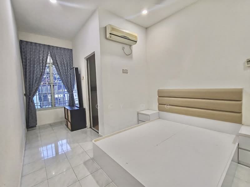 1-storey Terraced House for Sale in Bukit Indah (Iskandar Puteri (Nusajaya)) - Jacky Ong - Bedroom - PropertyGuru.com.my