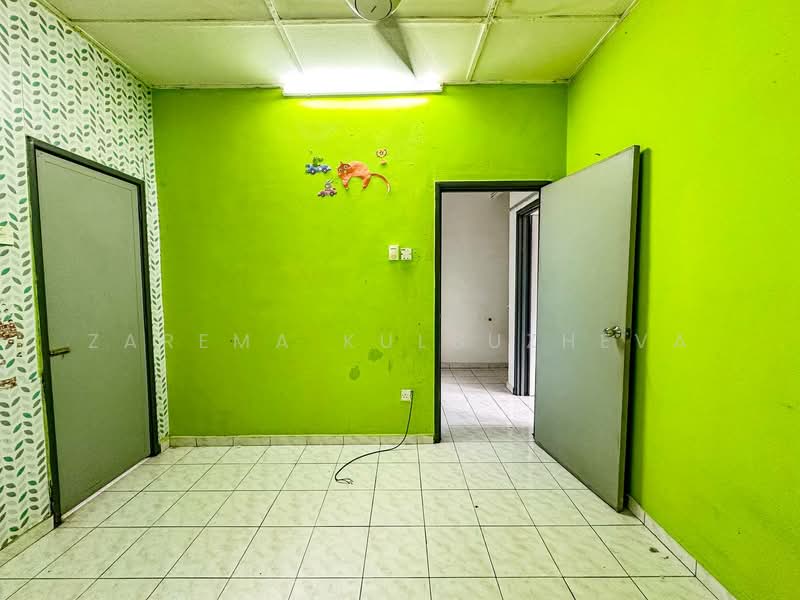 2-storey Terraced House for Sale in Taman Bukit Mewah (Kajang) - Zarema Kulbuzheva - Interior - PropertyGuru.com.my