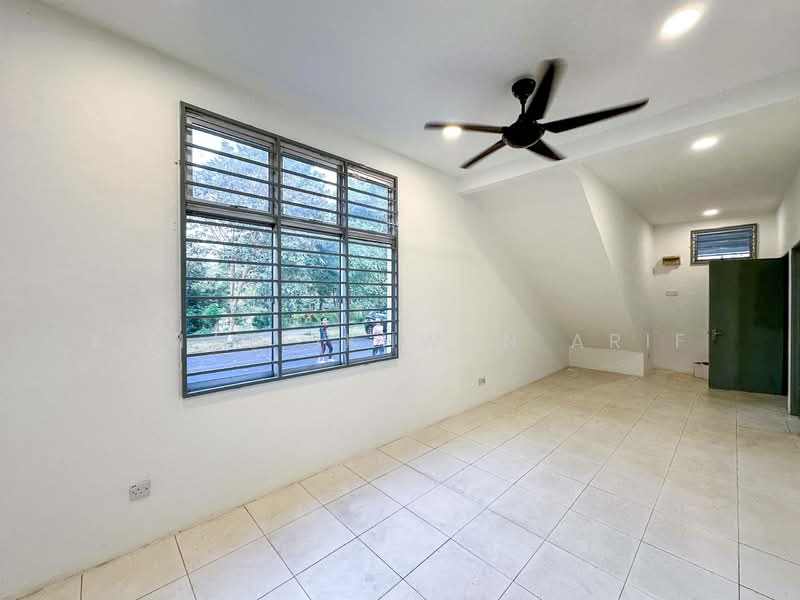 Townhouse for Sale in Puchong (Selangor) - Ahmad Ikhwan Arif - Interior - PropertyGuru.com.my