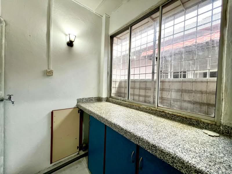 Apartment for Sale at Pangsapuri Putra Indah - Ali Idris - Interior - PropertyGuru.com.my
