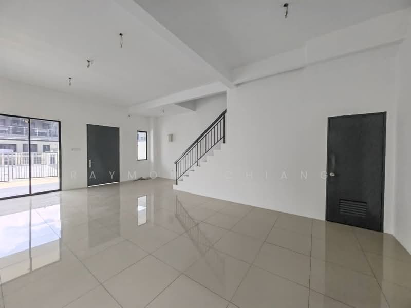 Semi-Detached House for Sale in Taman Kundang Jaya (Rawang) - Raymond Chiang - Interior - PropertyGuru.com.my