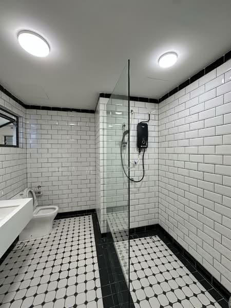 Condominium for Rent at E'Island Lake Haven - Hamizah . - Bathroom - PropertyGuru.com.my