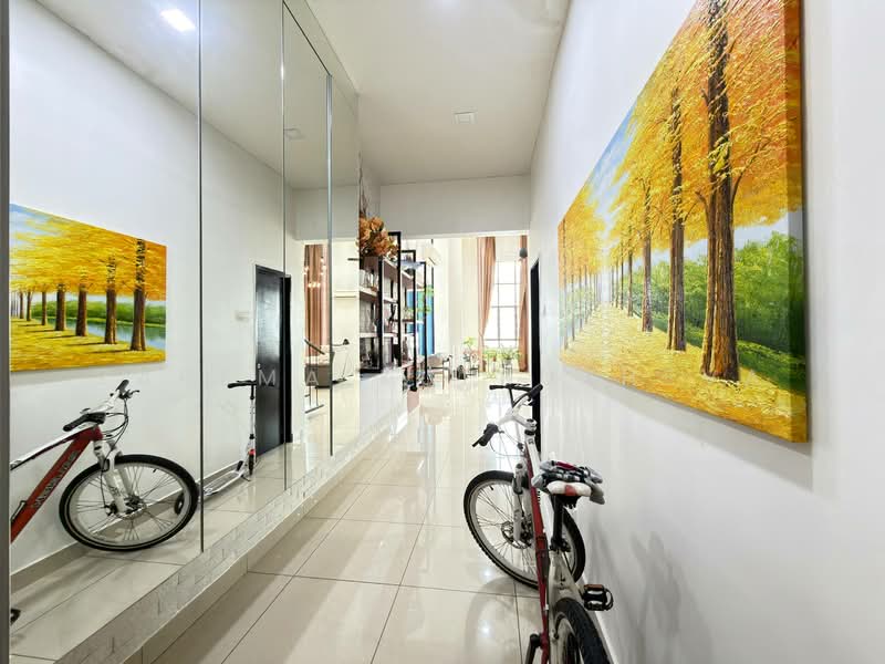 Condominium for Sale at Indah Alam (Subang Andaman) - Zarema Kulbuzheva - Corridor - PropertyGuru.com.my