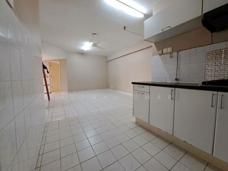 Kelana D'Putera untuk Untuk Dijual - RM 395,000, Feb 2026 - Kitchen - PropertyGuru.com.my