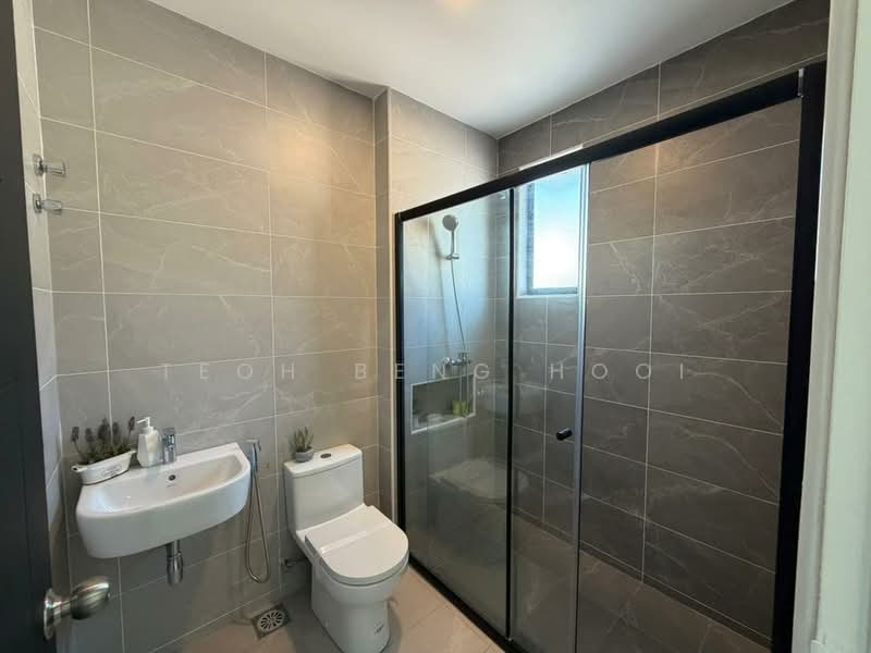 Semi-Detached House for Sale in Simpang Pulai (Perak) - Oscar Teoh - Bathroom - PropertyGuru.com.my