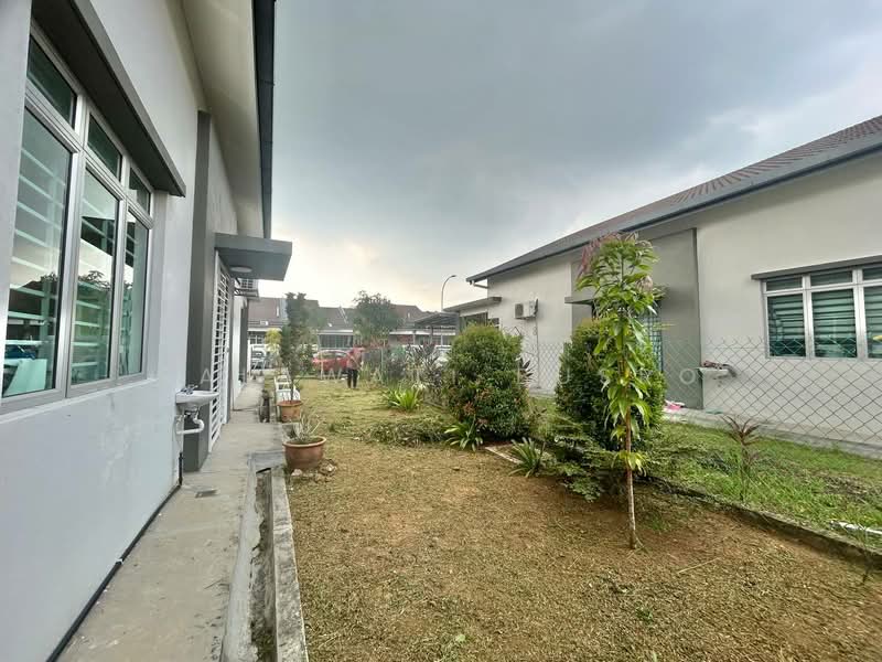 Semi-Detached House for Sale in Telok Panglima Garang (Jenjarom) - Salawati Busro - Exterior - PropertyGuru.com.my