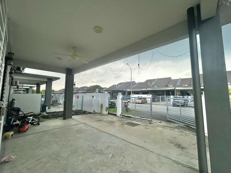 Semi-Detached House for Sale in Telok Panglima Garang (Jenjarom) - Salawati Busro - Exterior - PropertyGuru.com.my