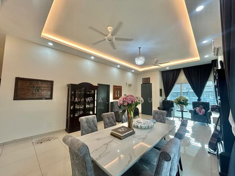 Semi-Detached House for Sale in Telok Panglima Garang (Jenjarom) - Salawati Busro - Dining Room - PropertyGuru.com.my