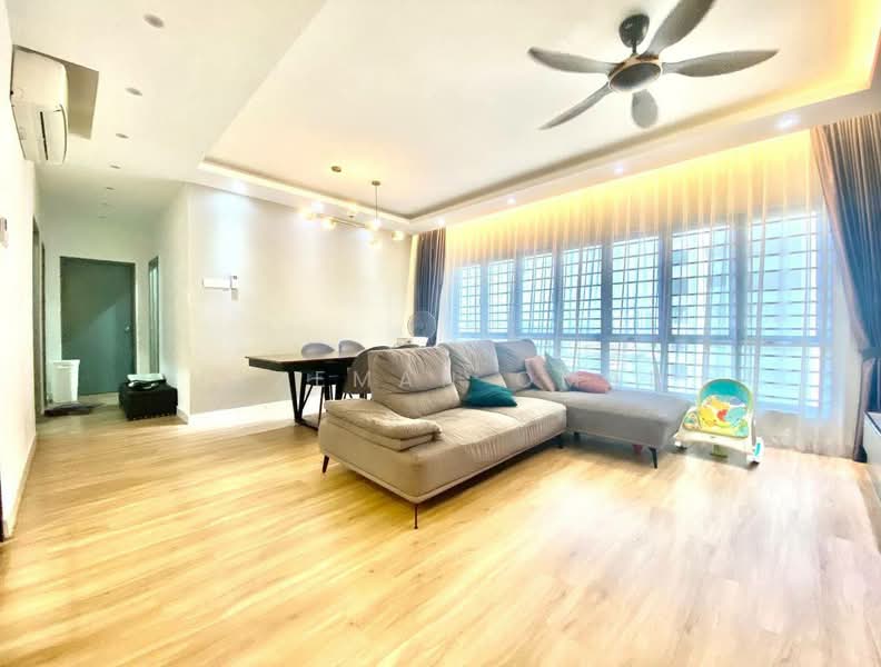 Residensi Kajang Utama untuk Untuk Dijual - RM 340,000, Feb 2026 - Living Room - PropertyGuru.com.my