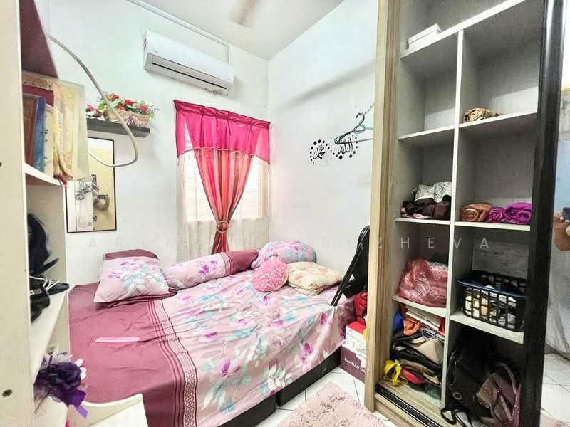 Bandar Rinching untuk Untuk Dijual - RM 420,000, Mac 2026 - Bedroom - PropertyGuru.com.my