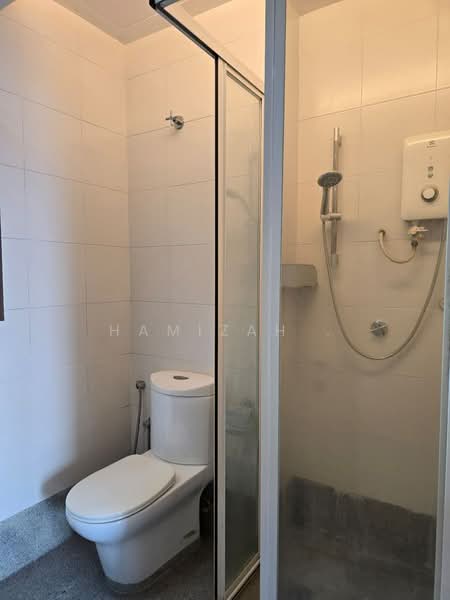 Garden Plaza untuk Untuk Dijual - RM 330,000, Feb 2026 - Bathroom - PropertyGuru.com.my