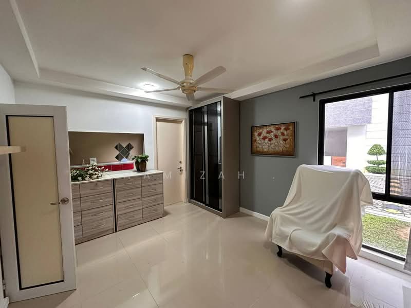 3-storey Terraced House for Sale in Cyberjaya (Selangor) - Hamizah . - Bedroom - PropertyGuru.com.my